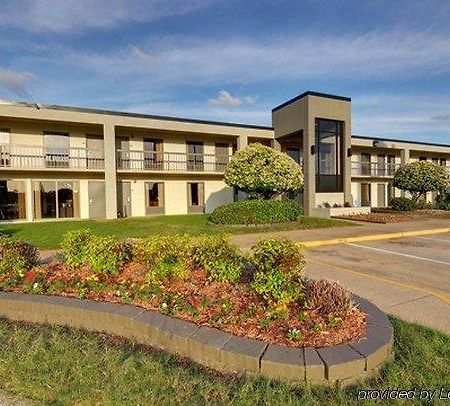 Quality Inn Moss Point - Pascagoula Kültér fotó