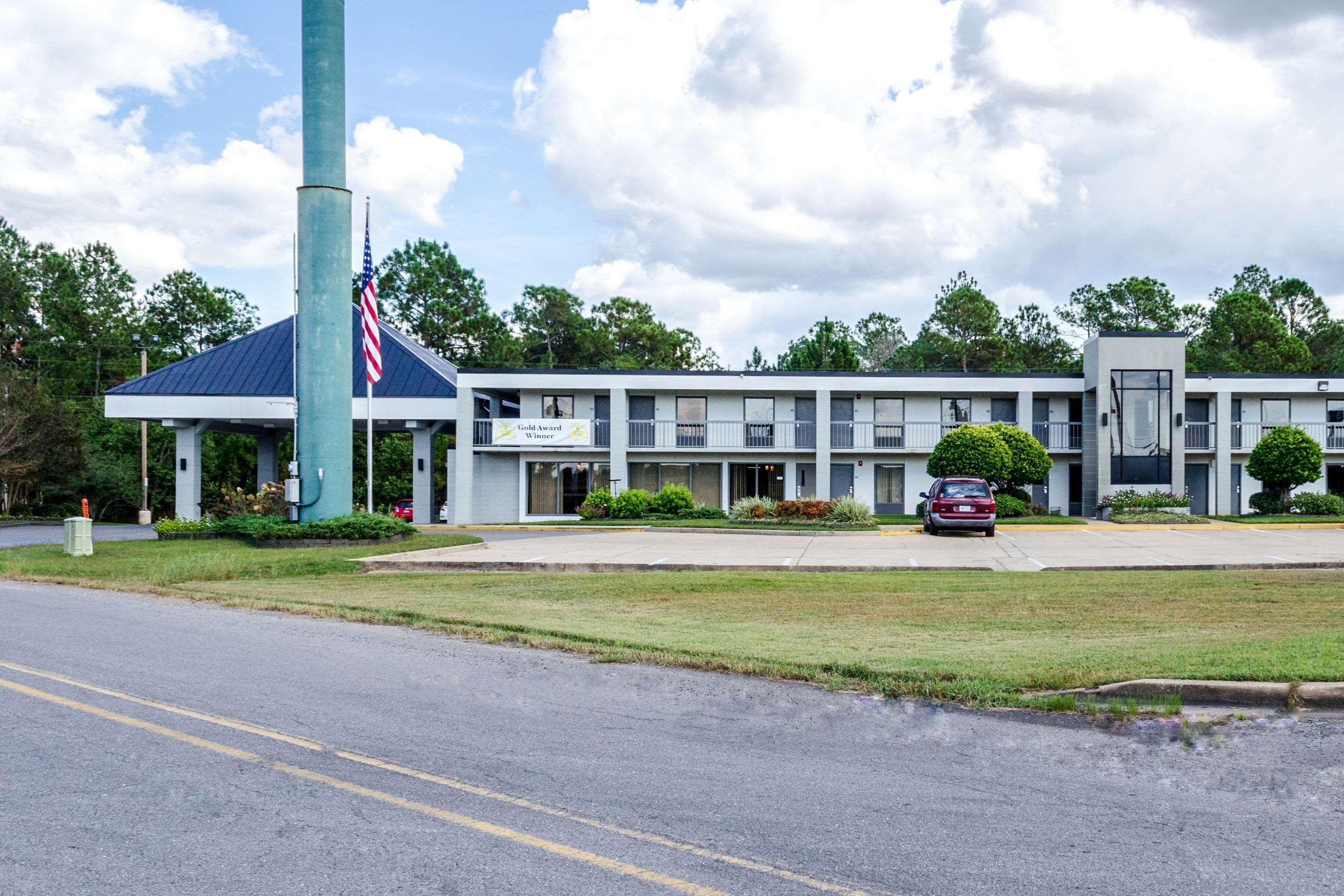 Quality Inn Moss Point - Pascagoula Kültér fotó