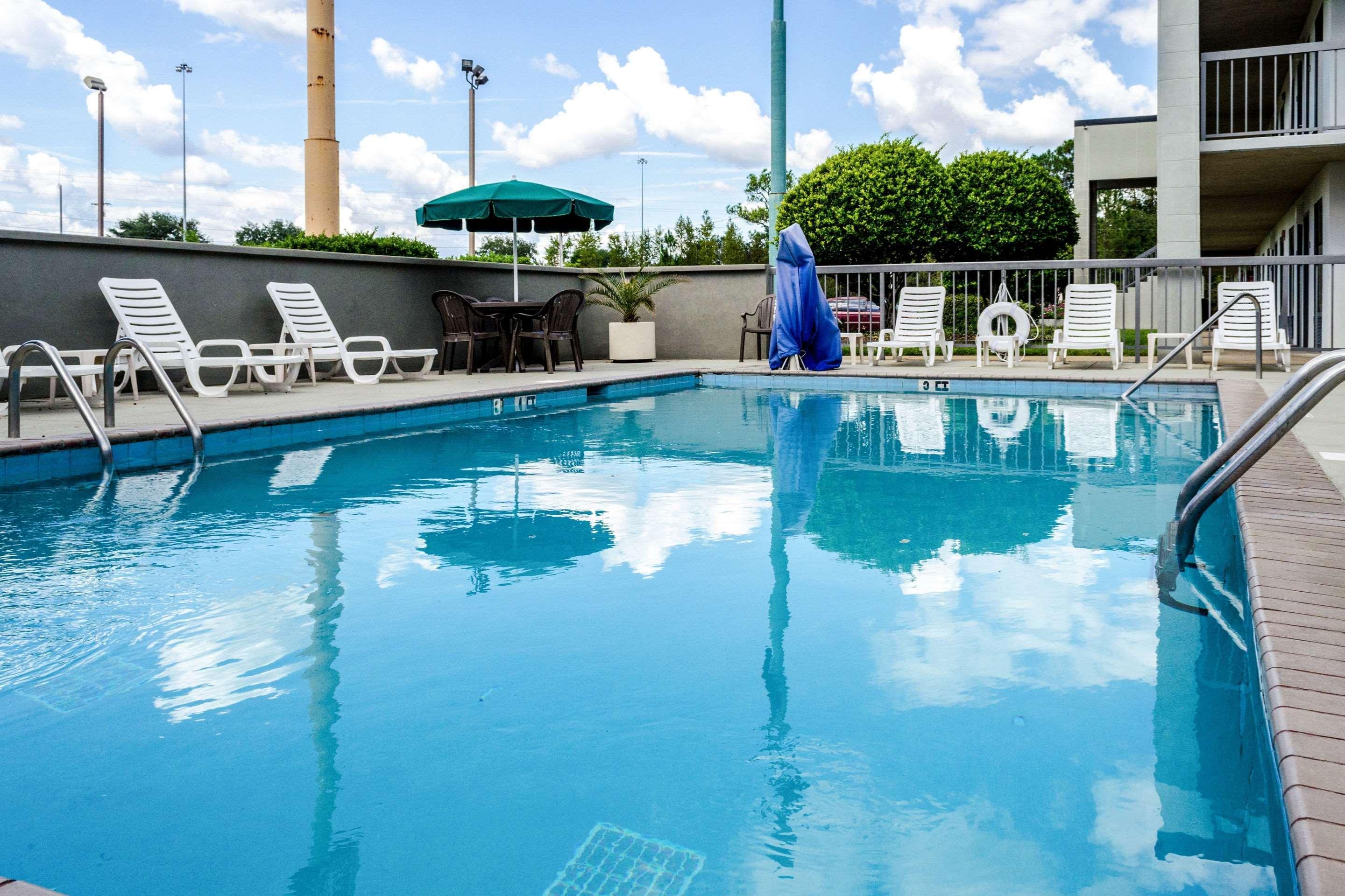 Quality Inn Moss Point - Pascagoula Kültér fotó