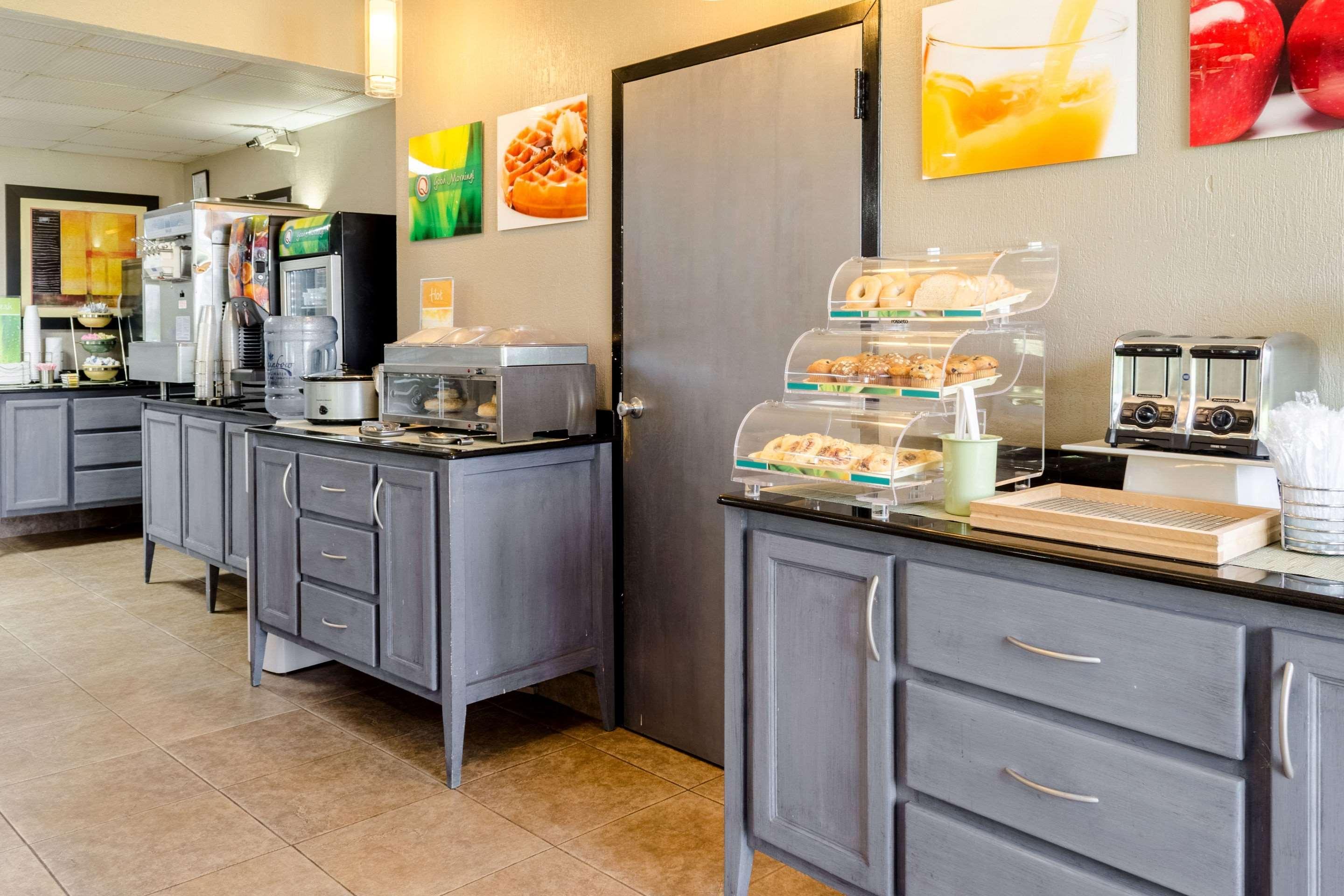 Quality Inn Moss Point - Pascagoula Kültér fotó