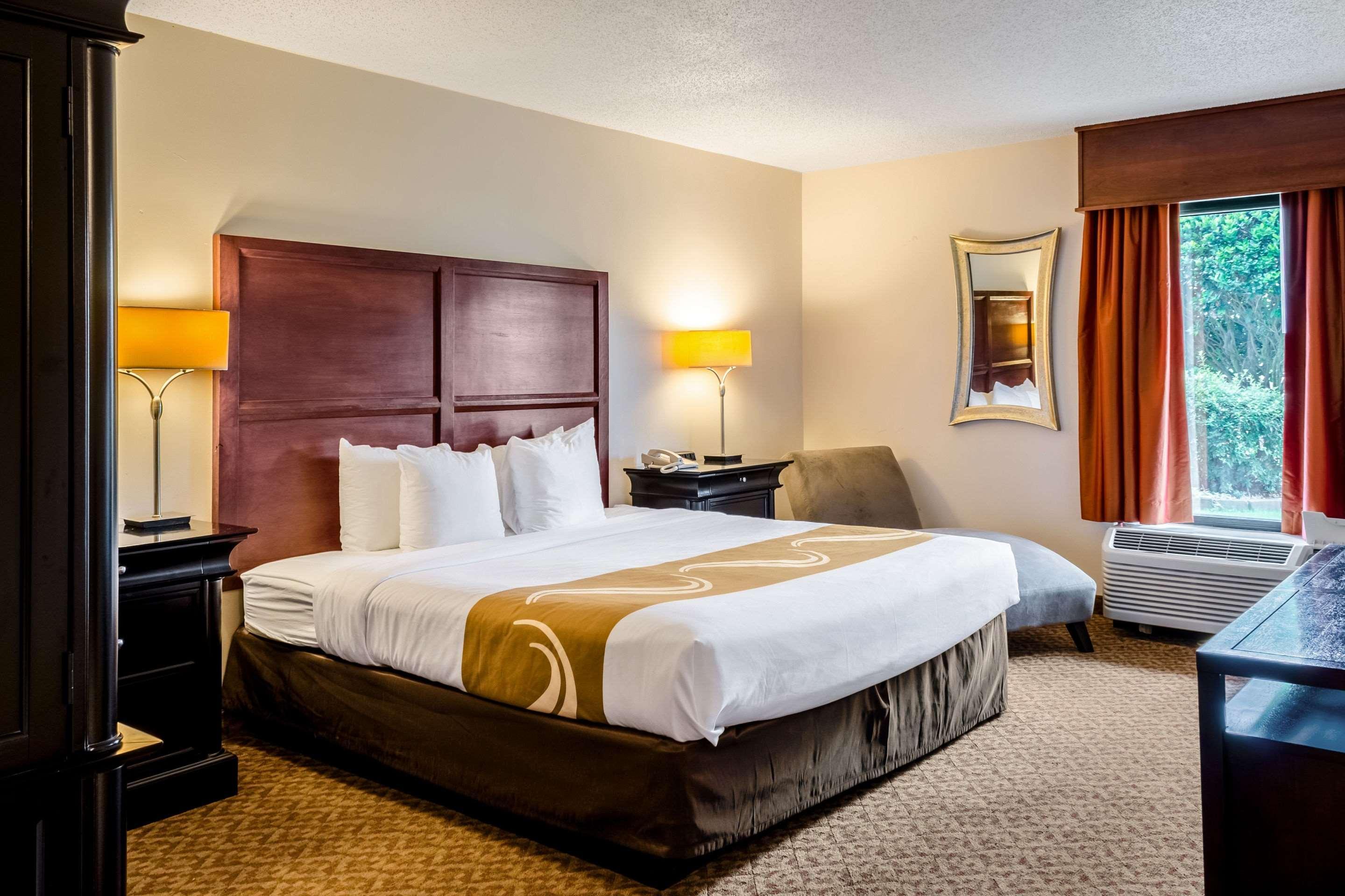 Quality Inn Moss Point - Pascagoula Kültér fotó